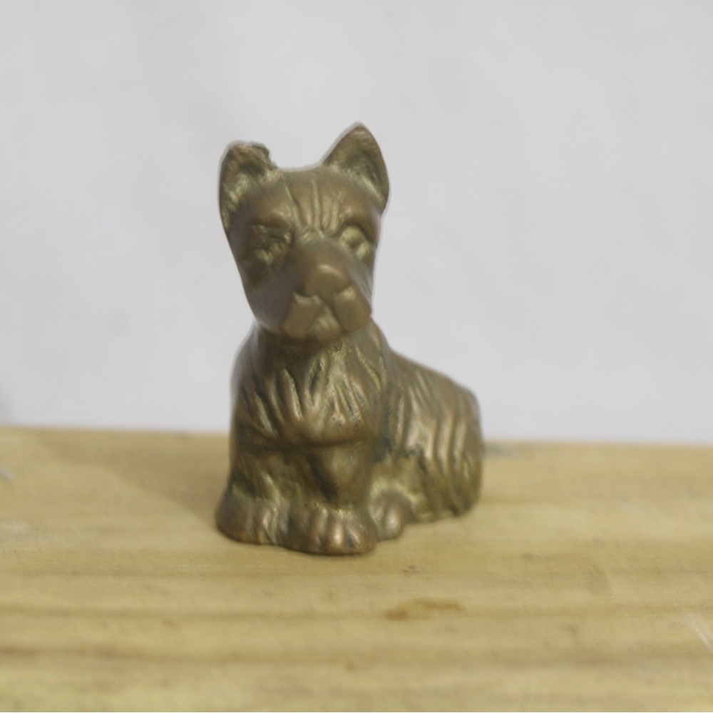 Solid Brass Vintage Scottish dog figure 2” paperweight